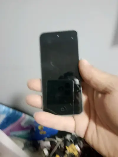 iPod Touch Apple en buen estado - miniatura 3
