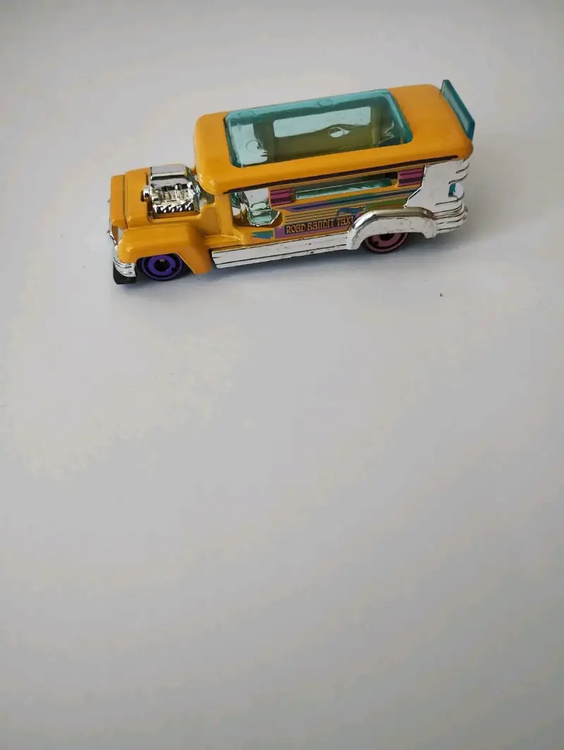 Set de autos hot wheels amarillos variados - 3
