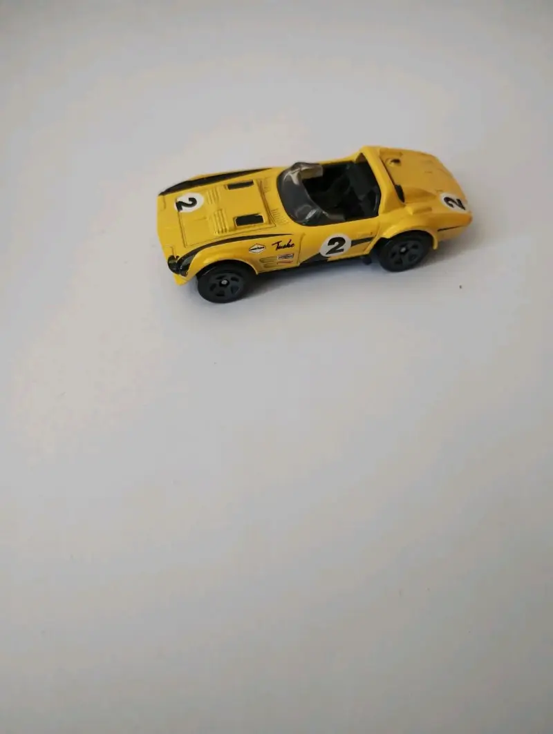 Set de autos hot wheels amarillos variados - 4