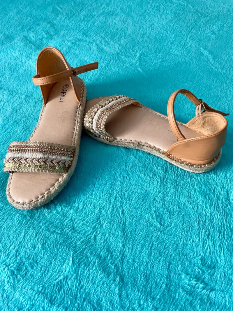 Sandalias