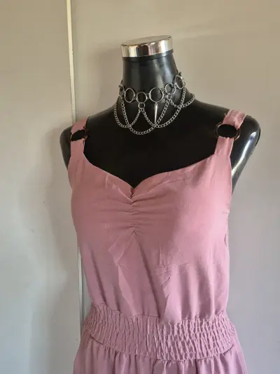 Enterito rosa sin mangas para mujer - miniatura 2