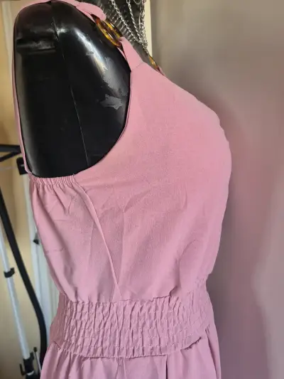 Enterito rosa sin mangas para mujer - miniatura 4