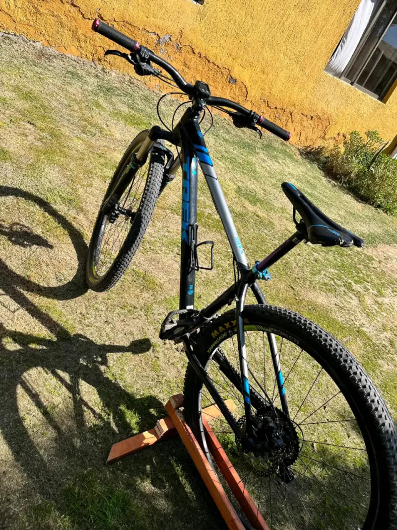 Bicicleta MTB Trek X-Caliber (2x10) PRECIO CONVERS - 3