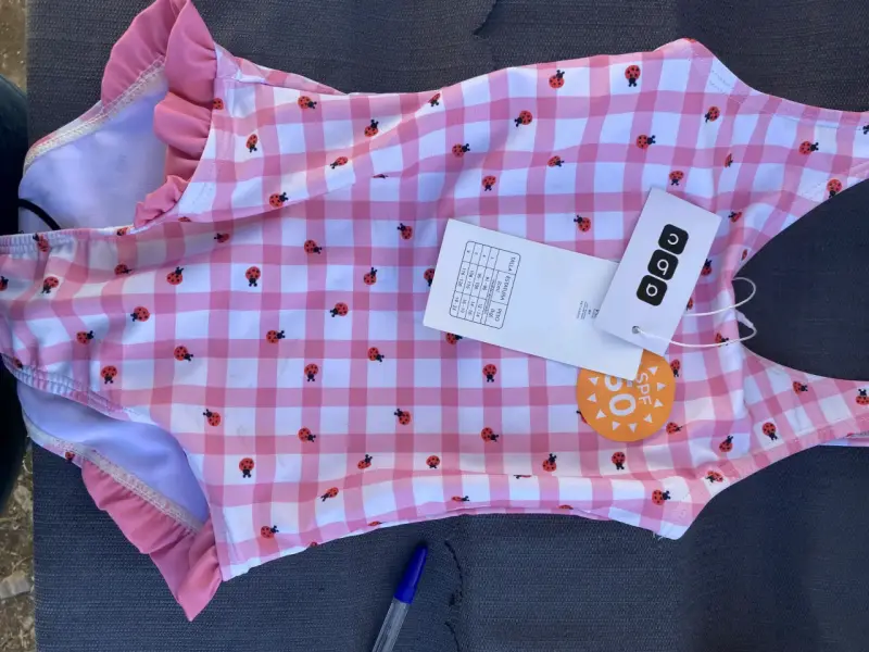 Conjunto de ropa infantil variada - 3