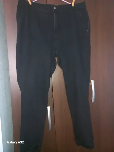 Lote de pantalones de mezclilla para mujer en varios colores - miniatura 3