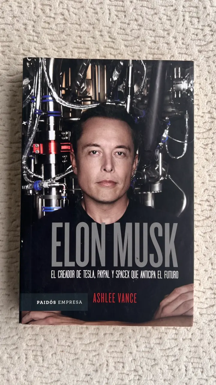Libro Elon Musk por Ashlee Vance - 1