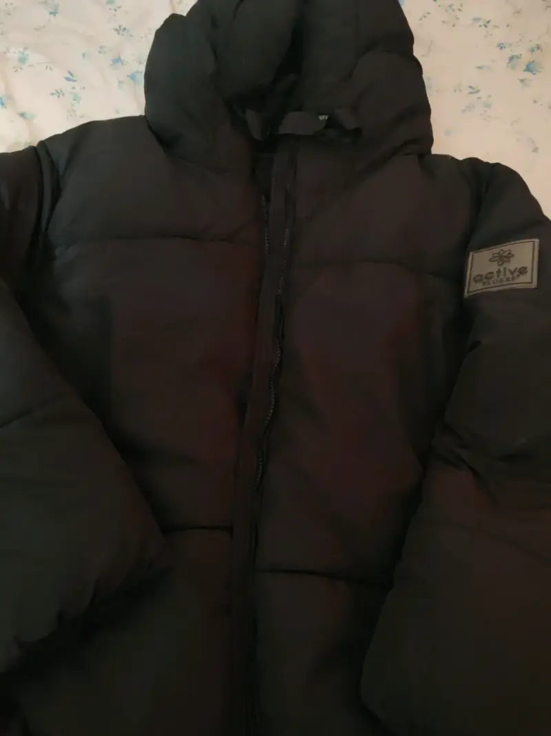 Chaqueta de plumas negra Active - 2