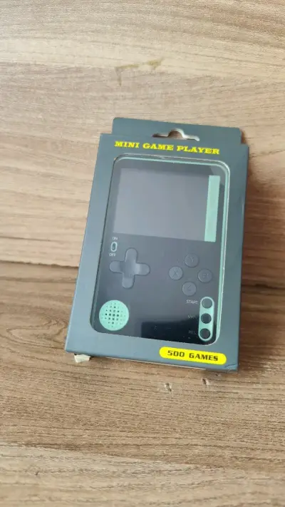 Consola portátil Mini Game Player 500 juegos - miniatura 1