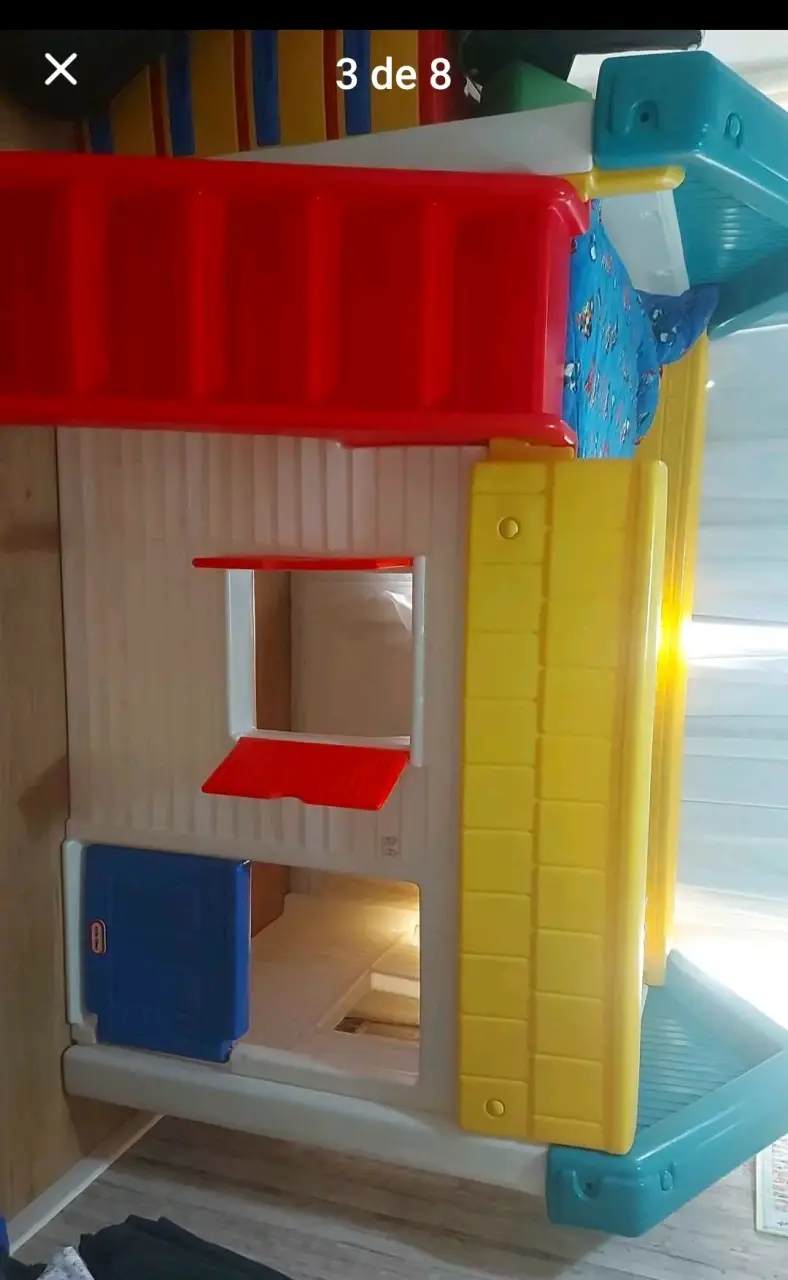 Casa de juegos infantil Little Tikes con tobogán - 1