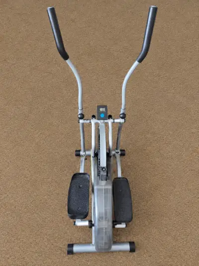 Máquina elíptica compacta para ejercicio - miniatura 2