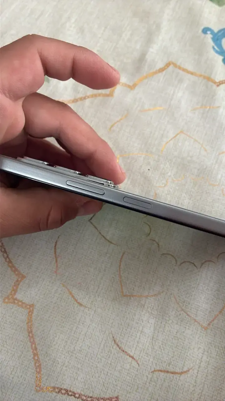 Smartphone Infinix Hot 50 con Helio G100 - 3
