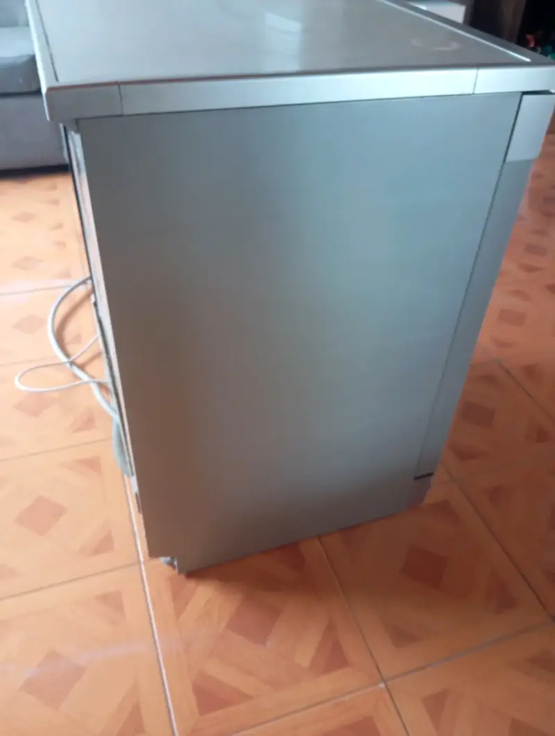 🧼 LAVAVAJILLAS MIDEA 12 CUBIERTOS – PARA REPARAR - 4