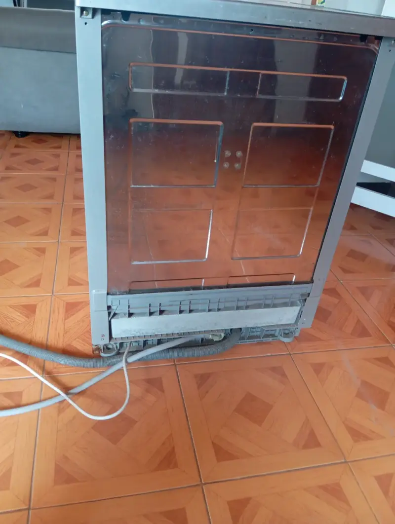 🧼 LAVAVAJILLAS MIDEA 12 CUBIERTOS – PARA REPARAR - 5