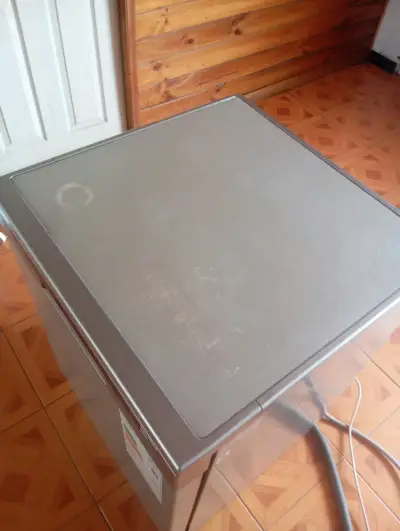🧼 LAVAVAJILLAS MIDEA 12 CUBIERTOS – PARA REPARAR - miniatura 6