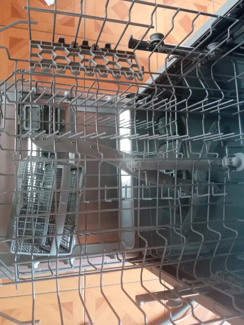 🧼 LAVAVAJILLAS MIDEA 12 CUBIERTOS – PARA REPARAR - 9