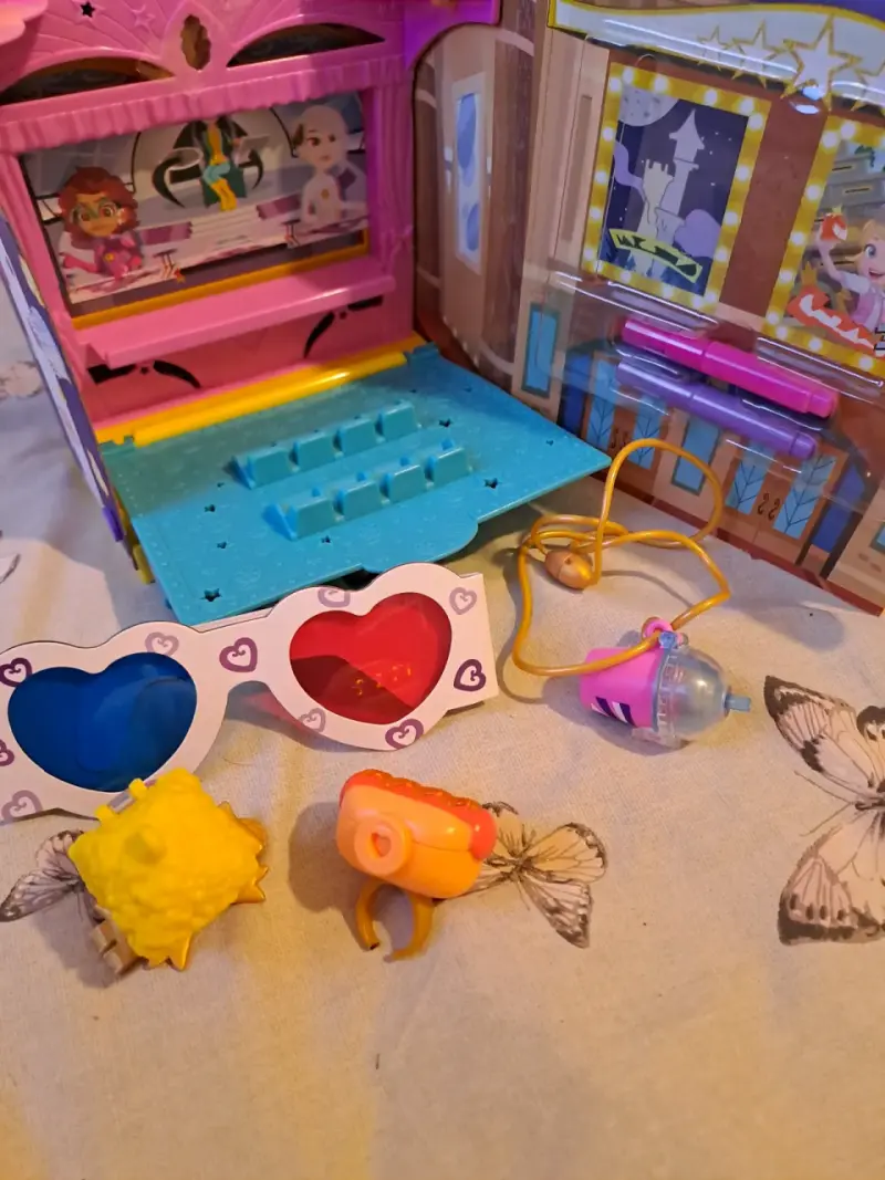 Set de juego Polly Pocket Teatro con accesorios - 4