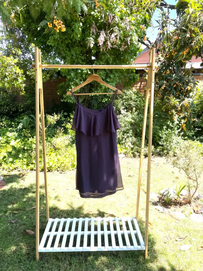 Vestido nuevo morado con tirantes brillantes - 5