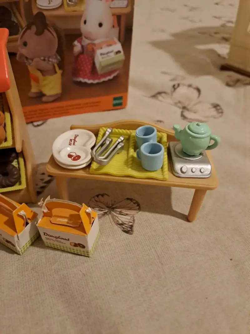 Tienda de Donas Sylvanian Families con Accesorios - 2