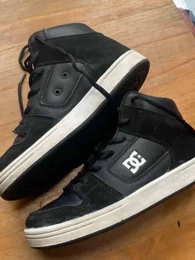 Zapatillas negras DC Shoes de caña alta - miniatura 2