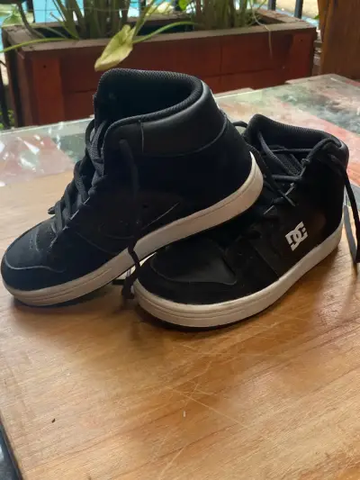 Zapatillas negras DC Shoes de caña alta - miniatura 3