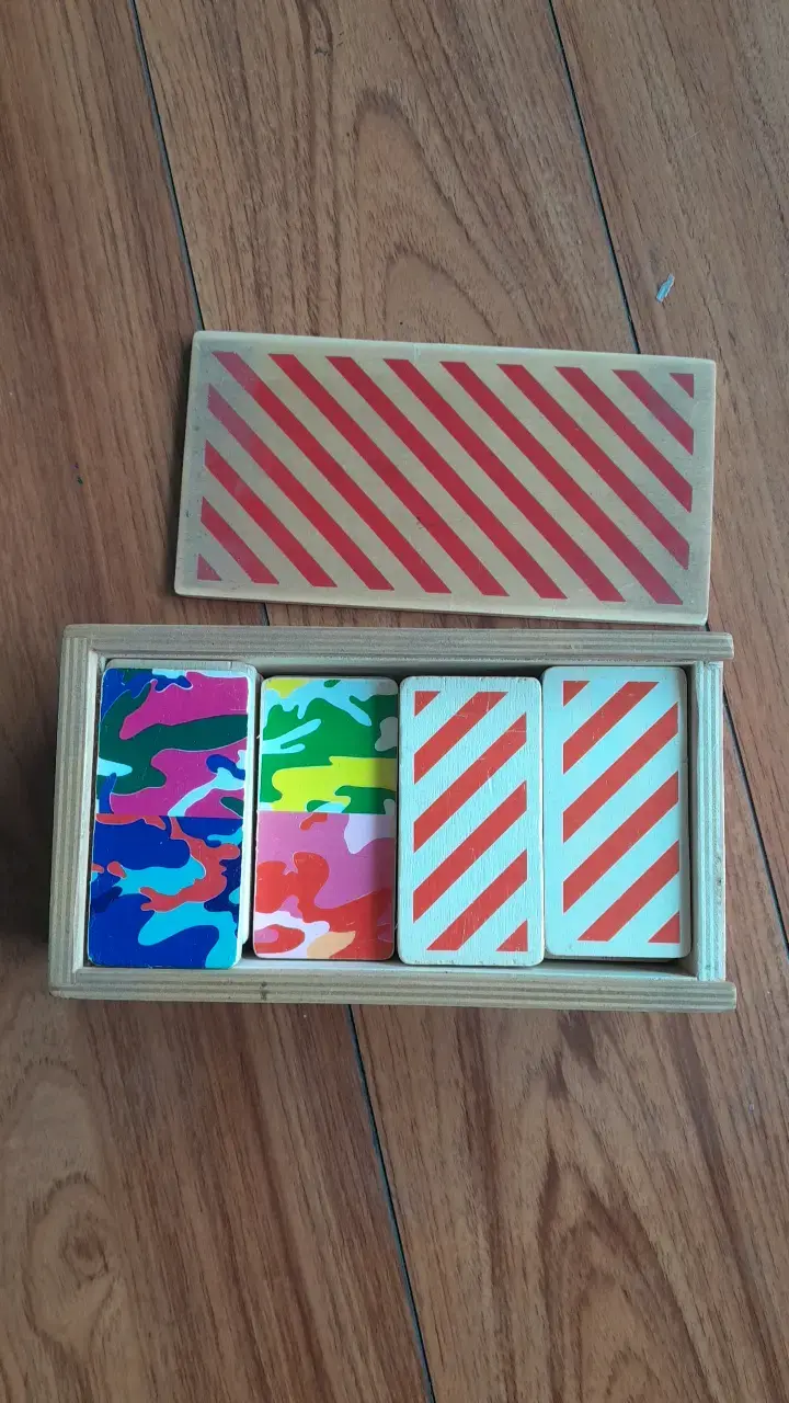 Juego de Dominó Andy Warhol Edición Especial - 2