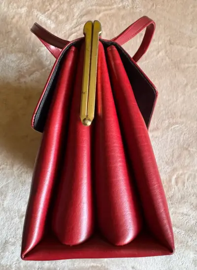 Cartera de mano roja elegante vintage - miniatura 3