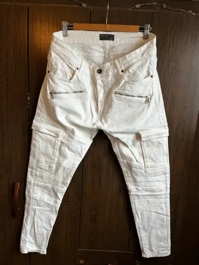 Pantalones cargo blancos Zara Man - miniatura 1