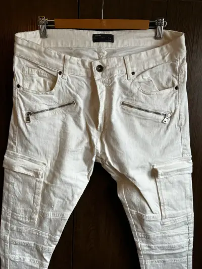 Pantalones cargo blancos Zara Man - miniatura 2