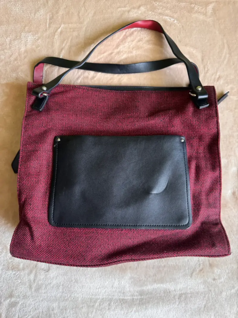 Bolso de hombro rojo y negro ID London - 1