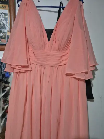 Vestido gala o fiesta. - miniatura 3