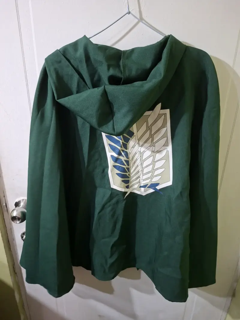 Capa de la legion , shingeki no kyojin - 2