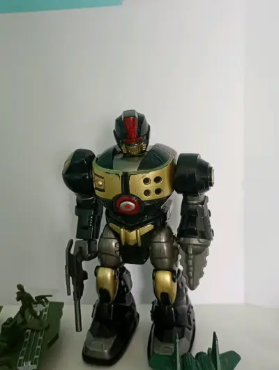 Set de juguetes militares con figuras y vehículos - miniatura 6