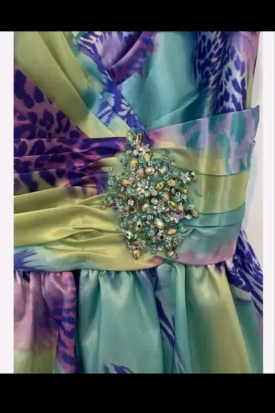 Vestido de fiesta Morí Lee impecable ✨ - miniatura 2