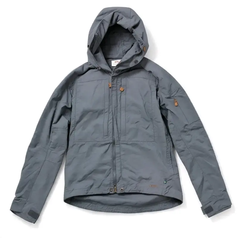 Chaqueta impermeable gris con capucha Fjällräven