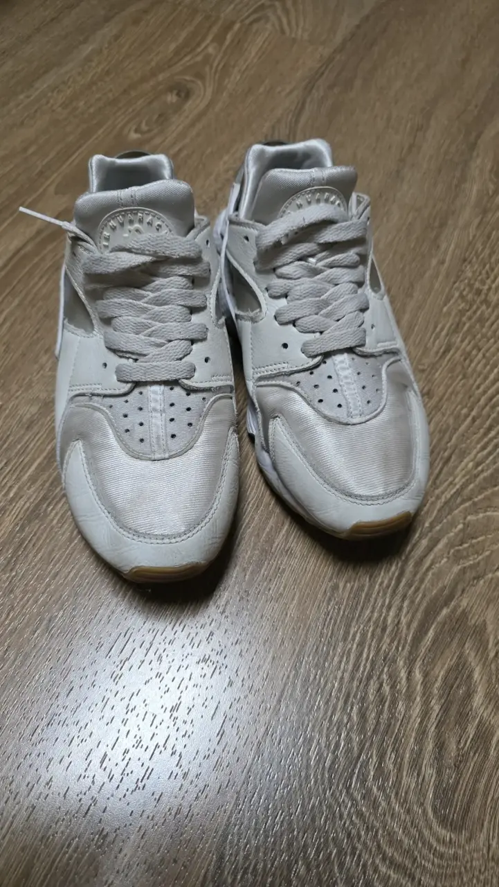 Zapatillas deportivas blancas Nike Air Huarache - 4