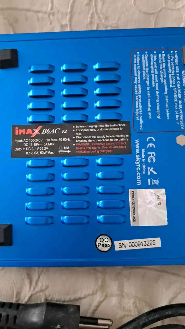 Cargador Balanceador SkyRC iMAX B6AC V2 - 3