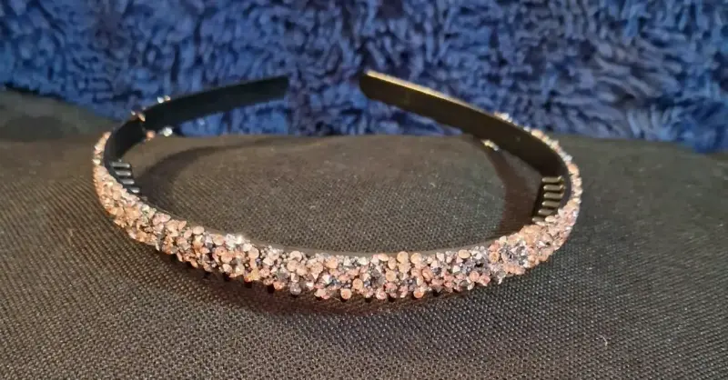 Diadema con cristales brillantes - 4