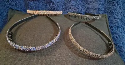 Diadema con cristales brillantes - miniatura 5
