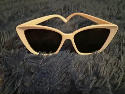Set de gafas de sol estilo retro - miniatura 3