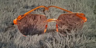 Gafas de sol estilo retro color naranja - miniatura 1