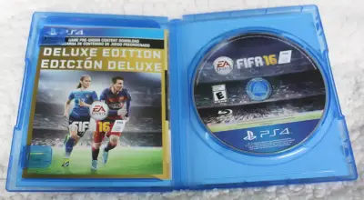 FIFA 16 Edición Deluxe para PS4 - miniatura 2
