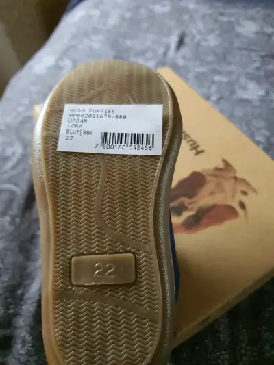 Zapatos de bebé azul Hush Puppies nuevos TALLA 22 - miniatura 6