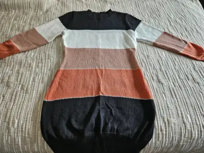 Vestido de punto Shein a rayas multicolor - miniatura 3