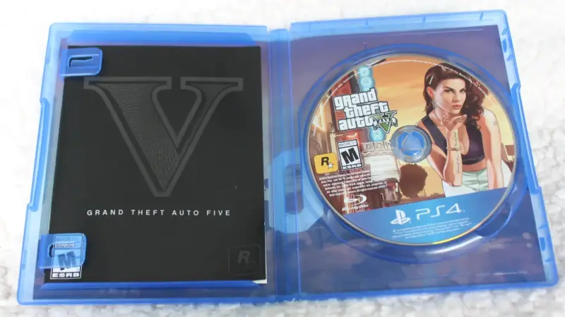 Juego PS4 Grand Theft Auto V GTA - 2