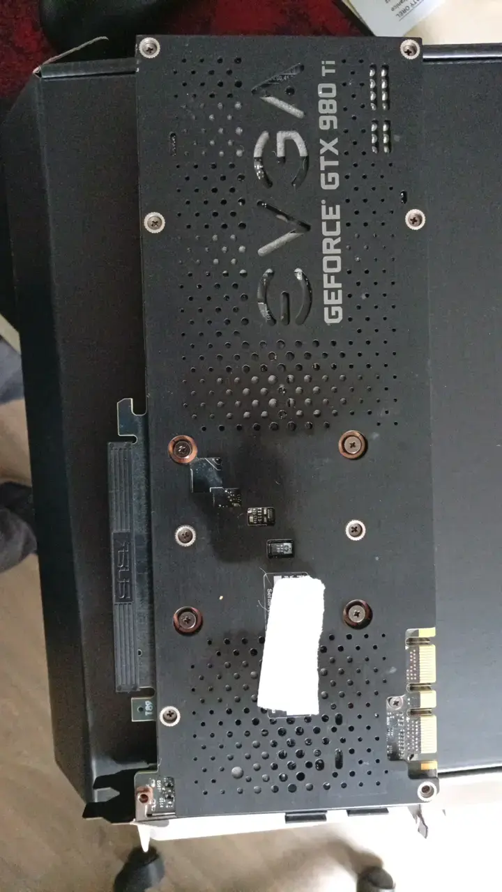 Tarjeta gráfica EVGA GeForce GTX 980 Ti 6 GB - 2