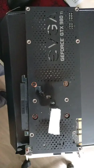 Tarjeta gráfica EVGA GeForce GTX 980 Ti 6 GB - miniatura 2