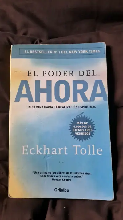 Libro El Poder del Ahora de Eckhart Tolle - miniatura 1