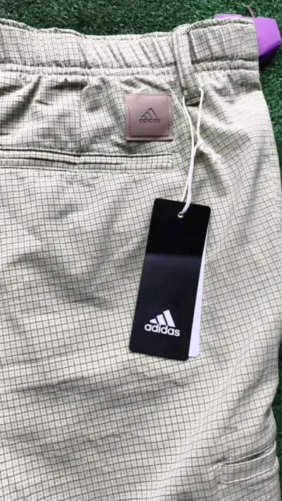 Shorts deportivos verde agua Adidas con cinturón - miniatura 3