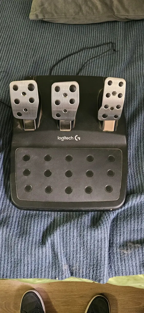 Volante y pedales para PlayStation Logitech G29 - 2