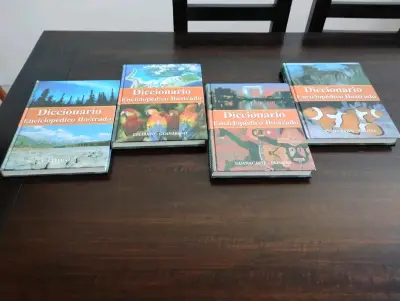 Set de Diccionarios Enciclopédicos Ilustrados - miniatura 2